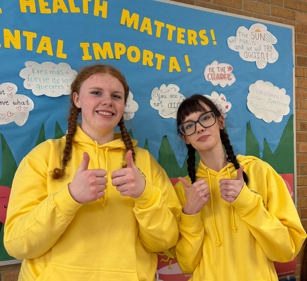 alignment enn mental health students thumbs up